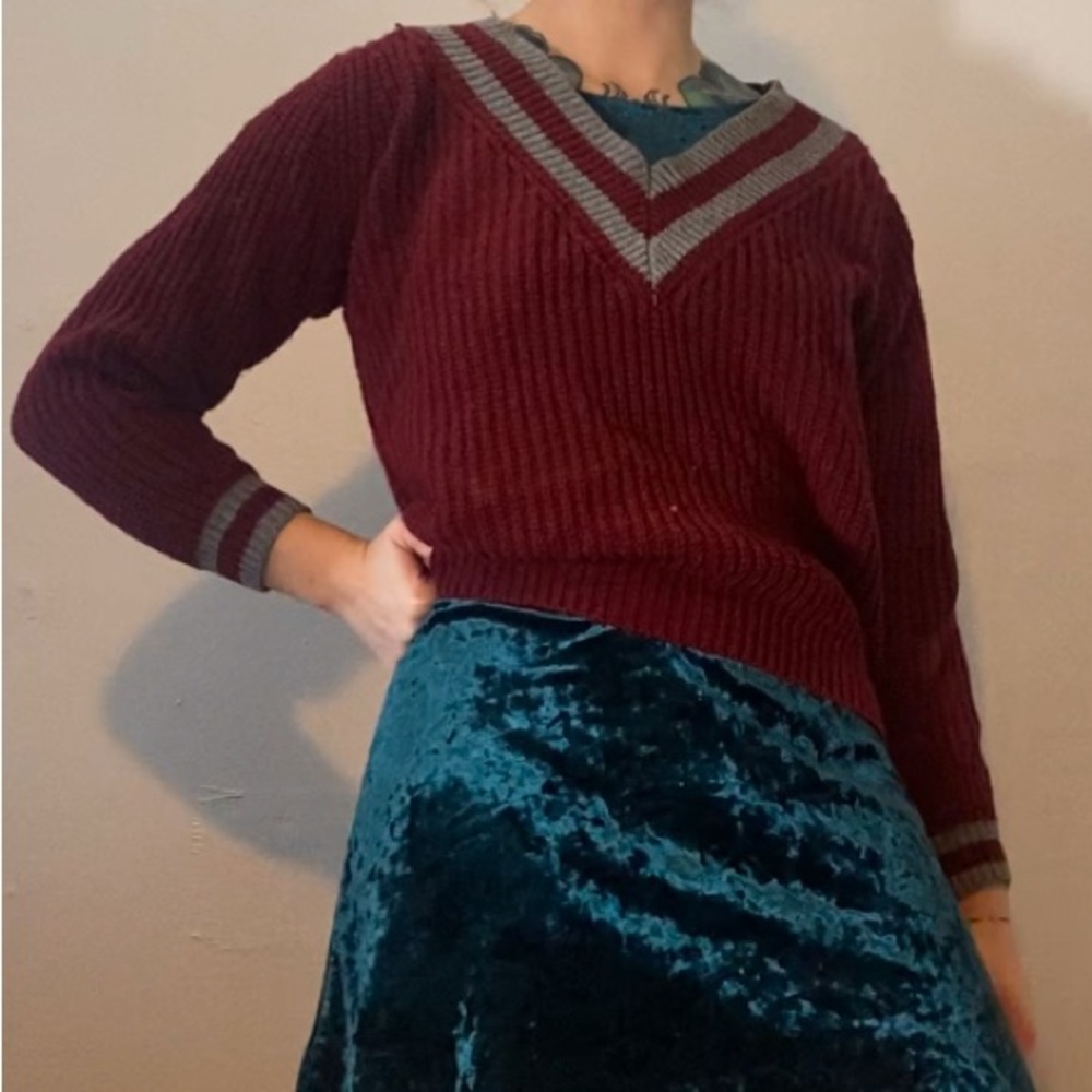 Vintage Burgundy Sweater with Grey Accents